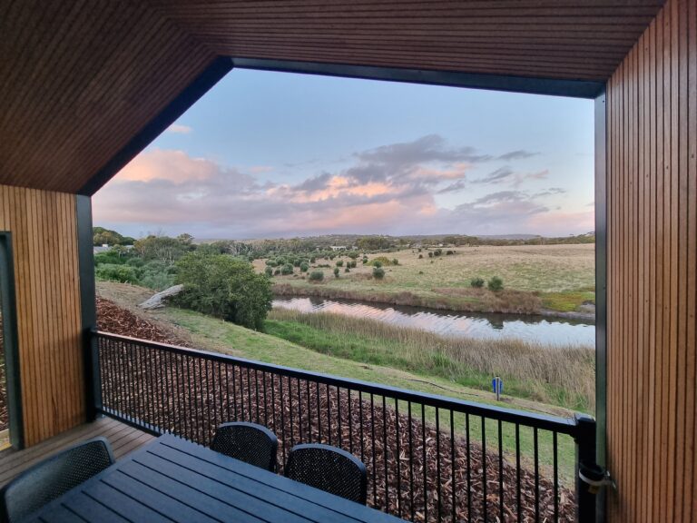 Dune – Executive 2 Bedroom Cabin